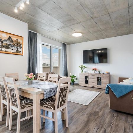 Perla Hradce 401 Apartment Hradec Kralove Luaran gambar