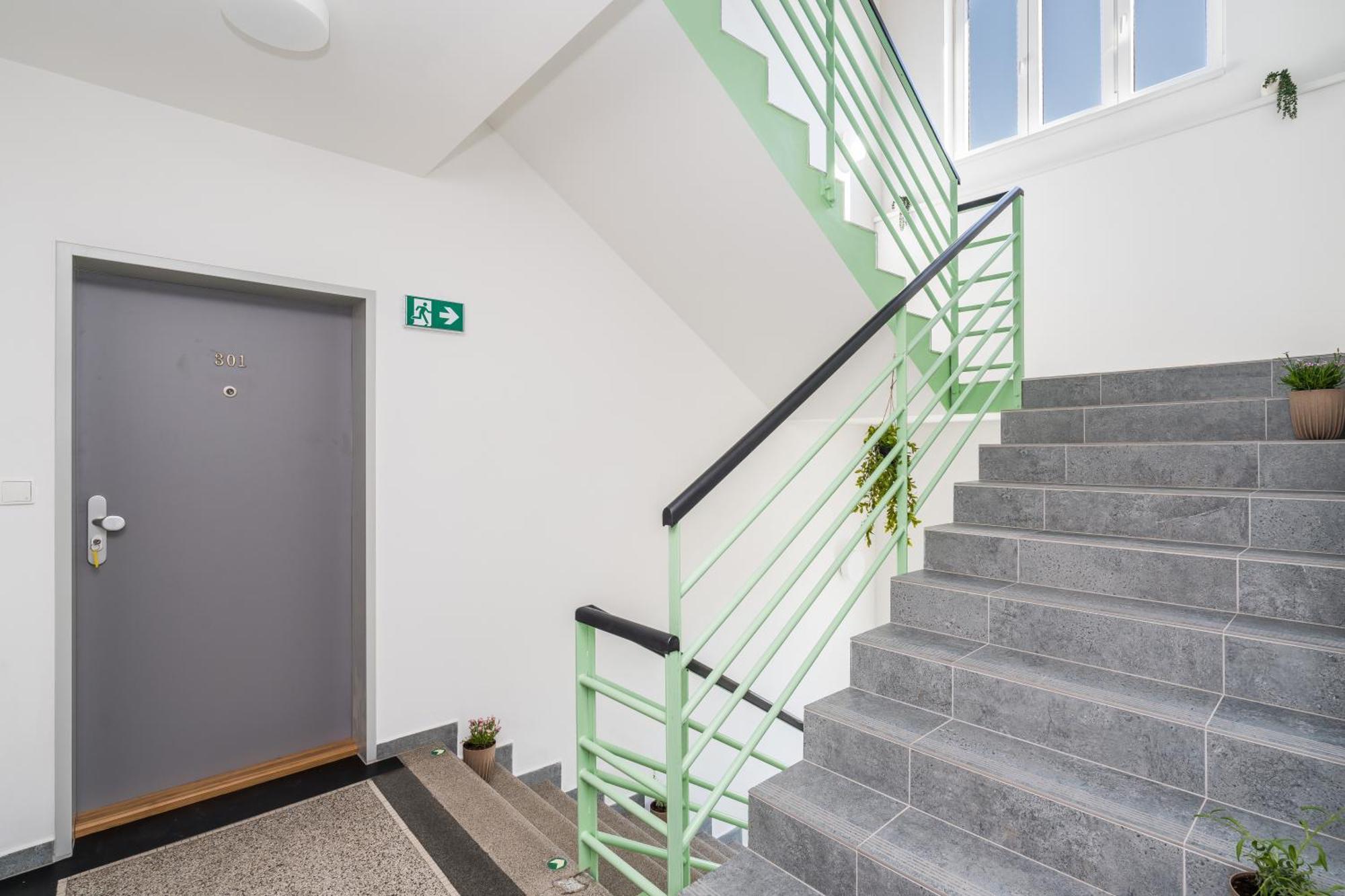 Perla Hradce 401 Apartment Hradec Kralove Luaran gambar